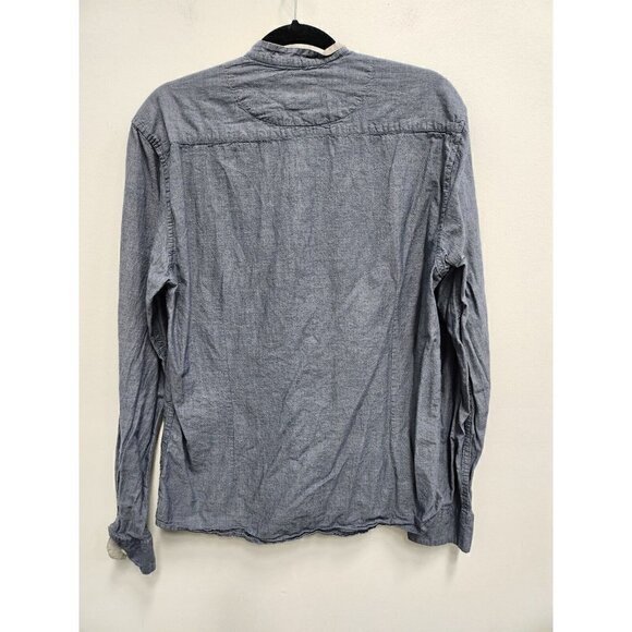 ARTISTRY In Motion Mens Shirt Medium Gray Chambray Cotton Long Sleeve Button Up - Picture 6 of 7